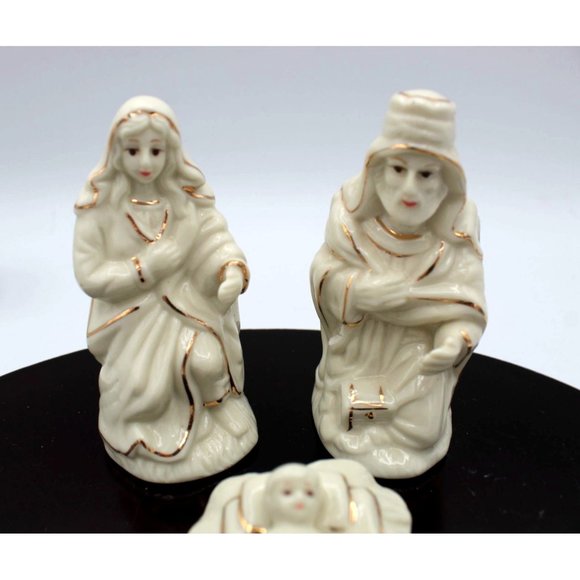 Nativity Set Holiday Style Wooden Base White Porcelain with Gold Color Accents - Picture 14 of 16